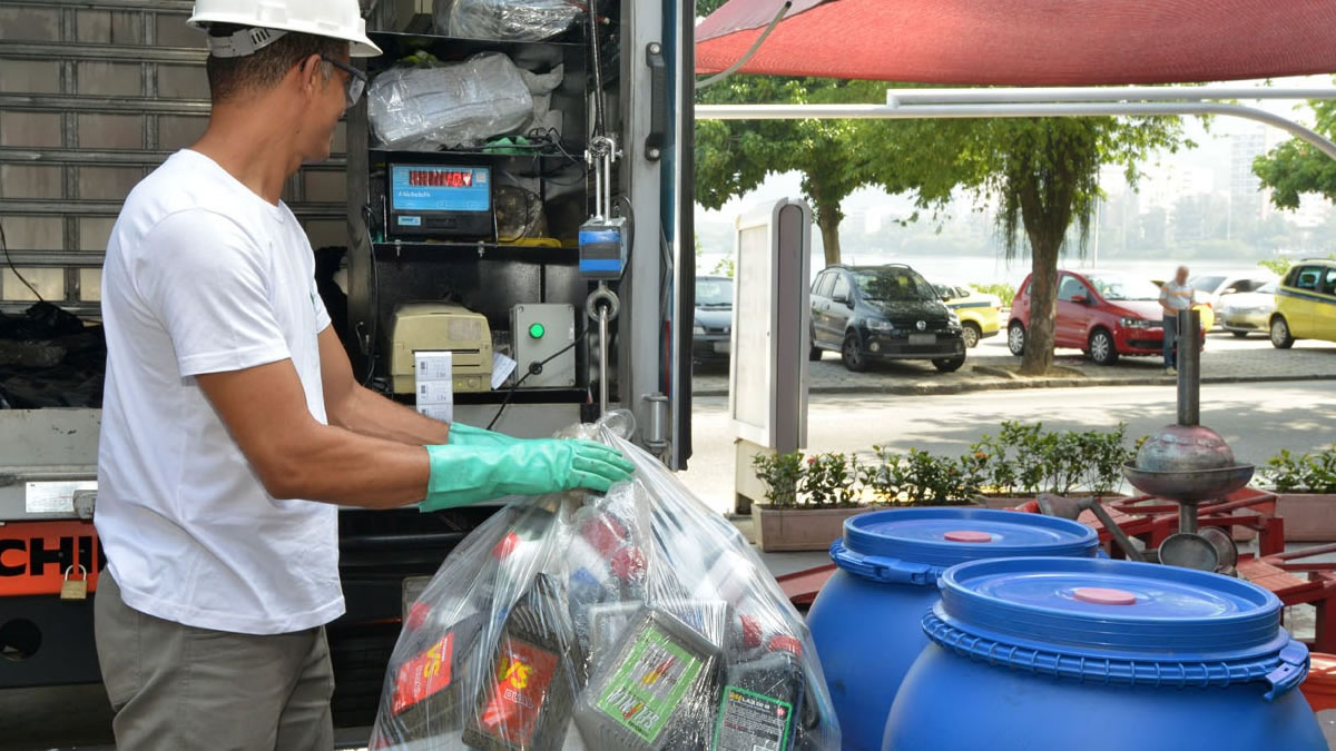 Grupo Kurujão e Instituto Jogue Limpo coletam juntos pela reciclagem